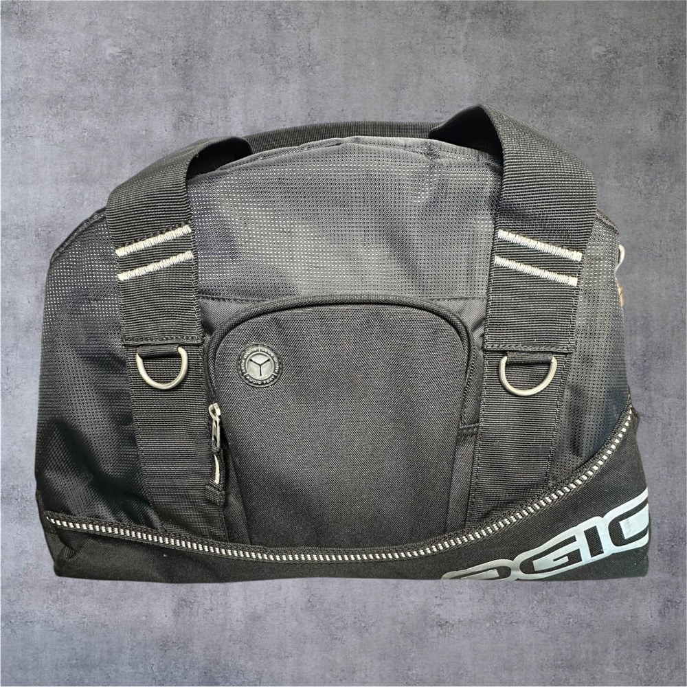 OGIO‎ Half Dome Duffel Bag Gym Bag Black with Shoulder Strap